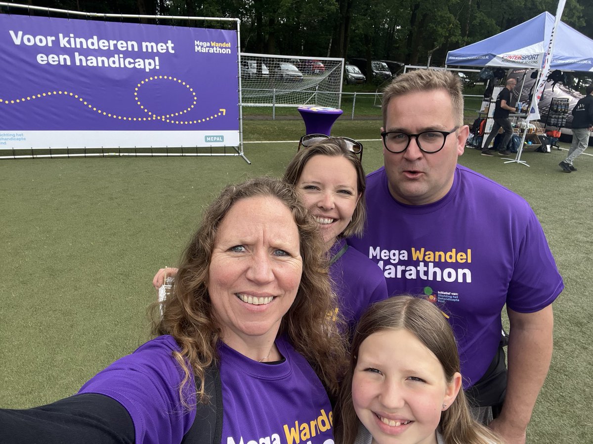 Klaar voor de start; #megawandelmarathon voor kinderen met een handicap en voor <a href="/BrinkRick85/">rick brink</a> namens <a href="/CDAOverijssel/">CDA Overijssel</a>