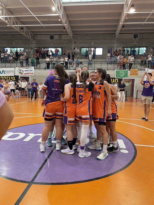 DElPerimetro's tweet photo. 💣 ¡A por la última bala!
@GMASB_ quiere la victoria en la última jornada de #AscensoLF2 para ganarse el derecho a jugar el domingo una FINAL para ascender a LF2.
⏰ 19:00
🆚 @stcbaloncesto
📍 Pabellón Inacua https://t.co/7ERHiY3uDw