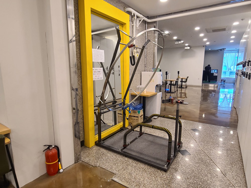 Proswing_Inc's tweet image. 전남무안 J골프연습장 #골프연습장레슨장비 #프로스윙머신 설치

proswing.kr
제품문의:1899-6637
#골프연습머신 연구제조 (주)프로스윙

#골프스윙연습기 #골프궤도기계 #드라이버자세교정 #아이언자세교정 #드라이버궤도장비 #아이언궤도장비