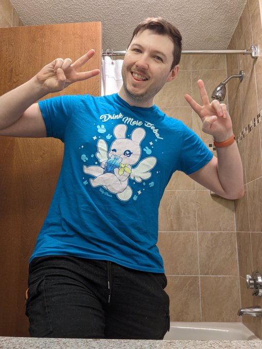 #AnthrOhio selfie 🤣😝💕 https://t.co/2D6iZsxJEU<a href="/tag/anthrohio"class="tags">#AnthrOhio</a>