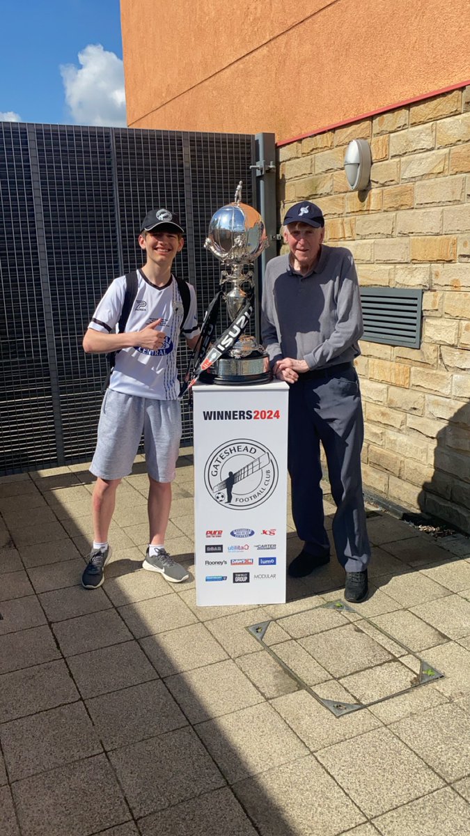 @GatesheadFC FA Trophy winners 2024 🖤🤍 Great meeting the trophy