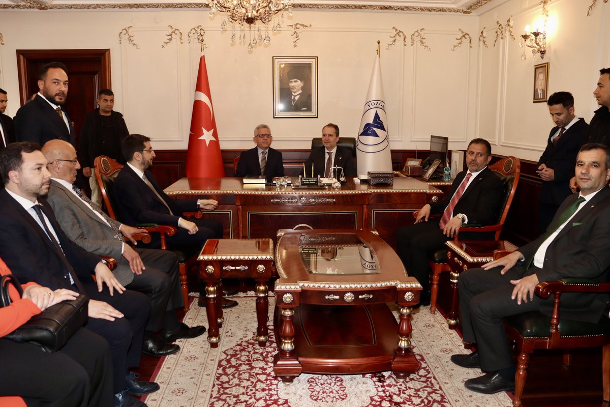 📍 Yozgat Genel Başkanımız Dr. Fatih Erbakan 31 Mart seçimlerinde kazanmış olduğumuz Yozgat Belediyesi’ni ziyaret ederek belediye başkanımız Kazım Arslan’a başarılar diledi.