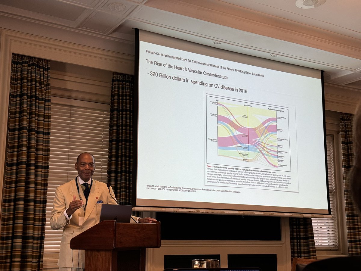 YaleVAMOS tweet media