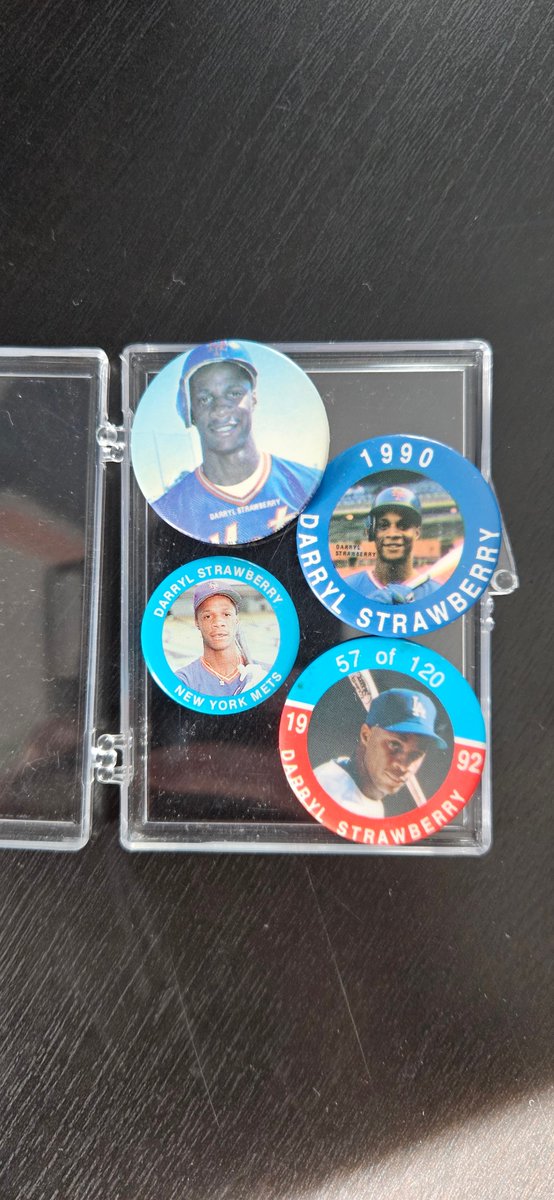 @dhdrewry Darryl Strawberry pins!  #CornerOfYourCollection