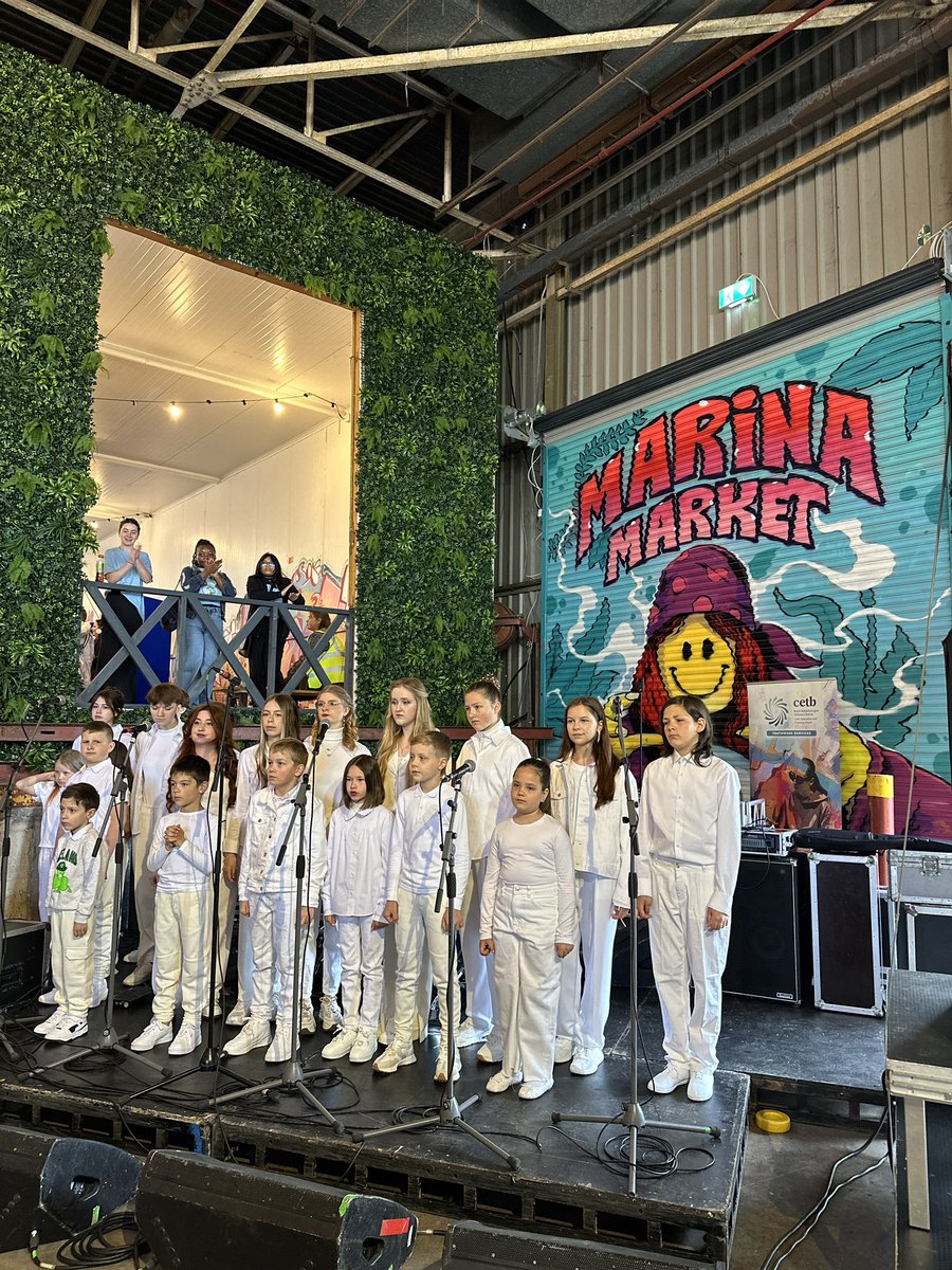 StevieGrainger's tweet photo. In the midst of a great youth culture showcase with @Foroige &amp; @CorkETB at Marina Market we’ve got some great music &amp; arts activity till 5 @cllrkmac @corkcitycouncil 🤟🏼 https://t.co/VTZcv5mcea