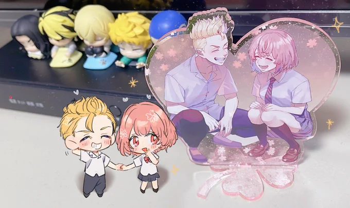 見て見て〜!!!!!!!じゃがさんのサイコーアクスタ手に入れた!!!!!!!!!!!!!最高にかぁぁぁあいいいいい!!!!!!!!うおおおおおお!!!!!幸せすぎる最高なので元絵も是非見て…全人類見てください…通販戦争に勝った 