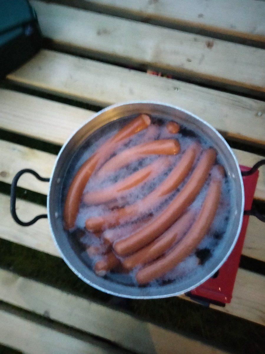 genesis_esu's tweet photo. We started our camp last night by setting up our tent and making dinner consisting of 24 hot dogs. We finished the day off with a night session at the shooting range https://t.co/MbVSxVjjMG