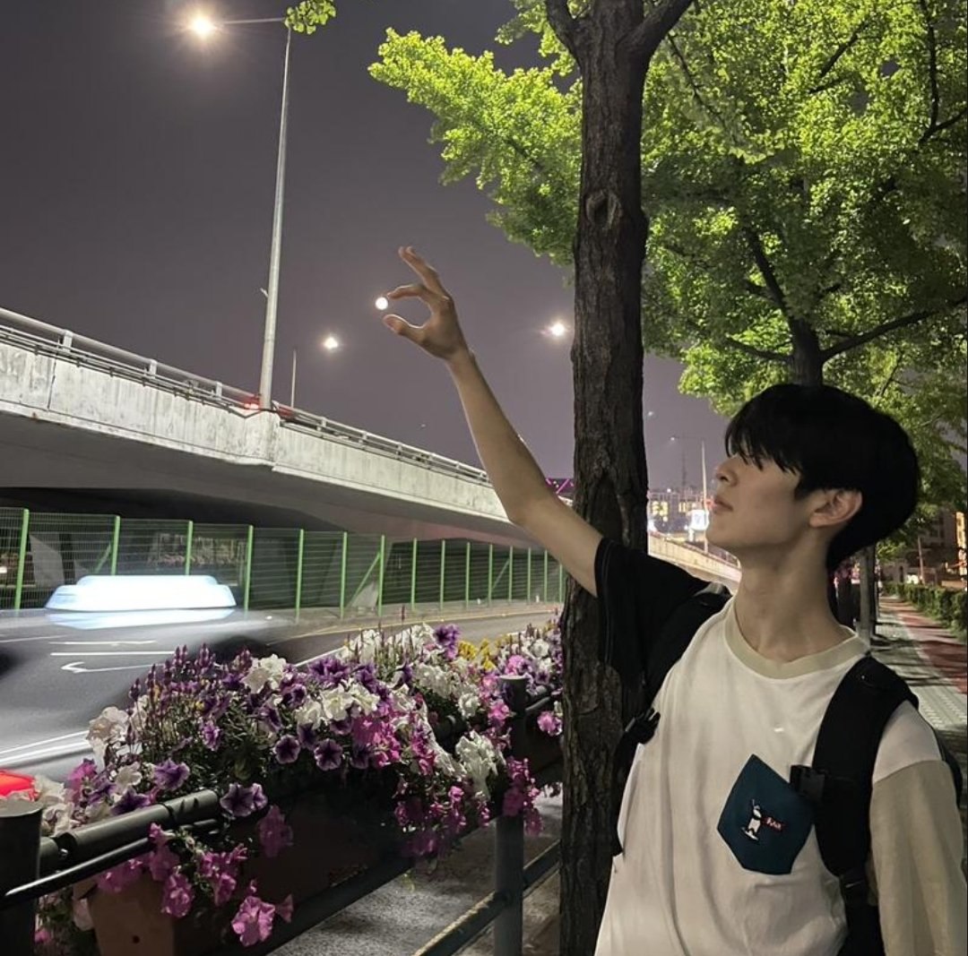 24.05.25｡⁠.ﾟ📸🦉+⁠ ⁠⟵
تحديث كاي عبر حساب MA1 عبر التويتر 

[#KAI ]
"القمر بدر حقاً اليوم 🌕
 لقد تعبت من التدريب، ولكنني شفيت‼️"

@MAKEMATE1_KR #MAKEMATE1
#메이크메이트원 #MA1_EGYPT
#MAKEMATE1_EGYPT #TIMEOFOURLIFE