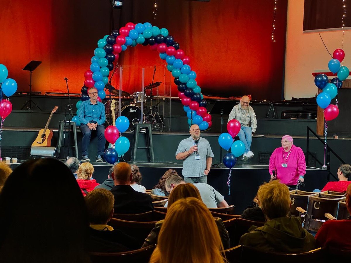 We’ve had an amazing morning here at the Forward Trust Northern Reunion. Our thanks to Emma Hardy MP and @Jedandbreakfast among others who kindly took to the stage to entertain, rally and inspire us! More to come… #RecoveryIsPossible #ForwardTrust