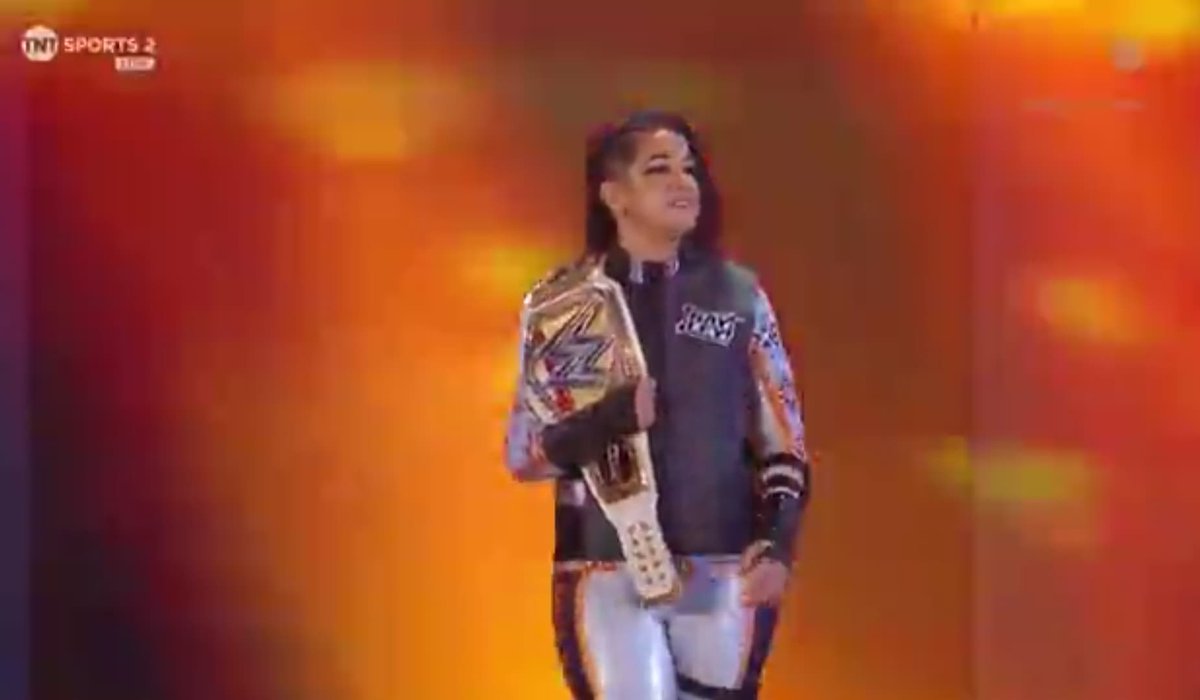 EwanECW's tweet photo. bayley's KSA entrance
#wwe #wwewomenschampion #wwenxt #womenswrestler #femalewrestler #damagecontrol #damagectrl #wwewomenstagteamchampion #nxtwomenschampion #msmoneyinthebank #bayleywwe #goldenrolemodels #rawwomenschampion #smackdownwomenschampion https://t.co/aaen0EGZzD