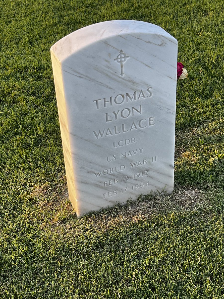 EJaneWench's tweet image. #RIP LCDR TL Wallace USS Aaron Ward USS Broome #WWII LtJG Eleanor S Wallace #CodeGirl #WWII #MemorialDay2024