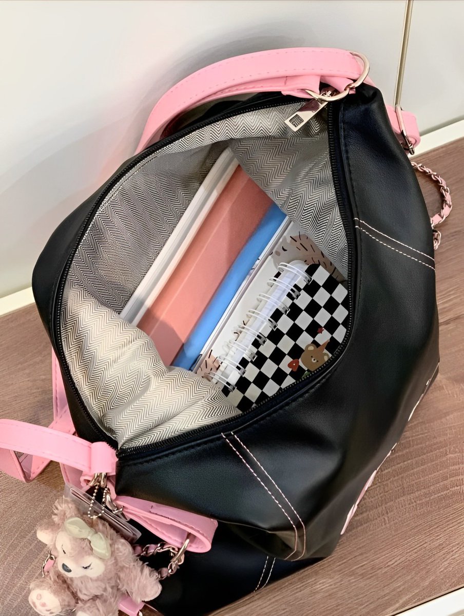 myorensarea's tweet image. totebag dengan model unik, bisa jadi backpack juga, dan tentunya muat banyak barang ❣️