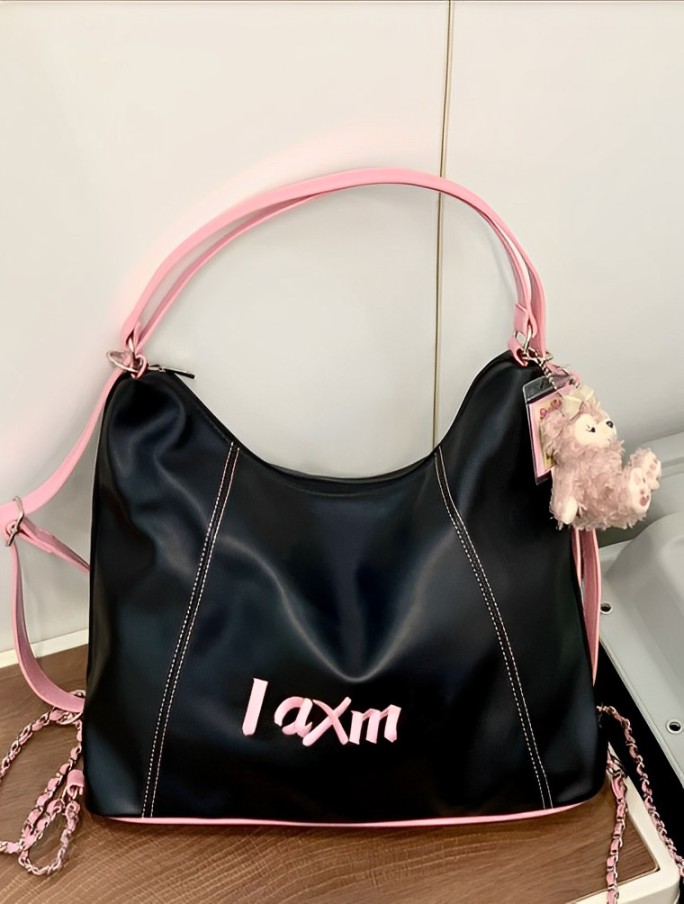 myorensarea's tweet image. totebag dengan model unik, bisa jadi backpack juga, dan tentunya muat banyak barang ❣️