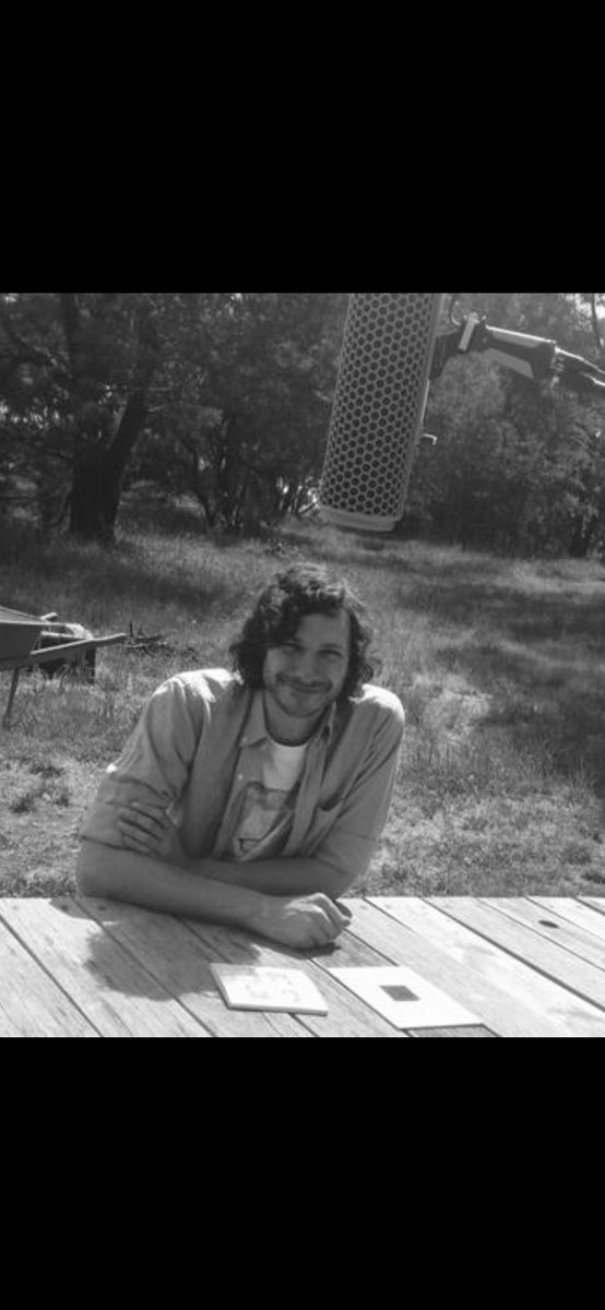 Debs_in_Vic's tweet photo. Wally looking happy in nature :)
#gotye @GotyeHQ @gotye @TheWallnuts #wallydebacker Always ❤️ https://t.co/fKvDnDDQIn