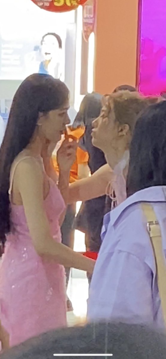 nwesvis's tweet photo. มึงงงงงงงงงงงงงงงงฝ ปาปนกกยสกสกสหสหสกวไว https://t.co/vprVR4M63d