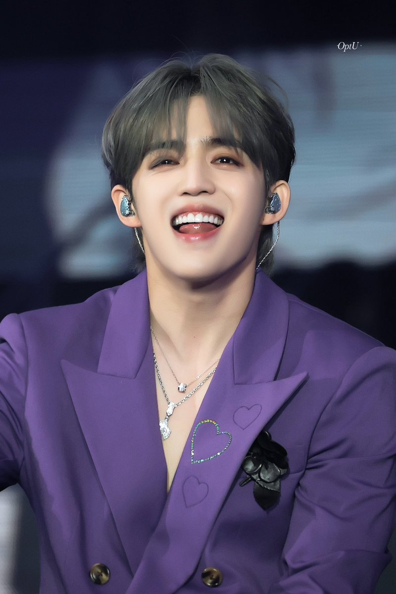·OptU·Scoups· tweet media