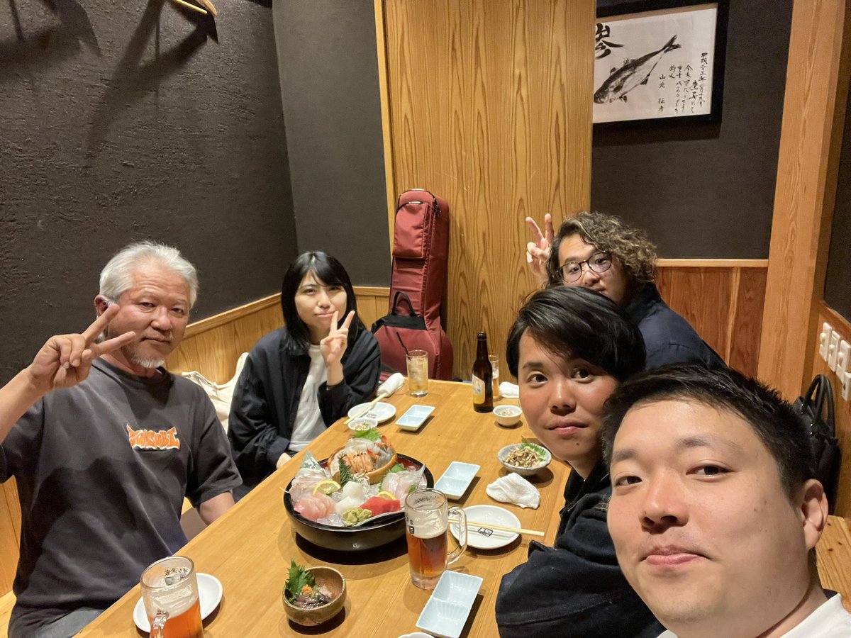 junji_c31's tweet photo. 楽しいライブと楽しい時間をありがとう！
北原ゆかちゃんにも会えて素敵な１日でした！キャヮ🎵
仲間と居るとやっぱ楽しい！ https://t.co/MIlgidndrP