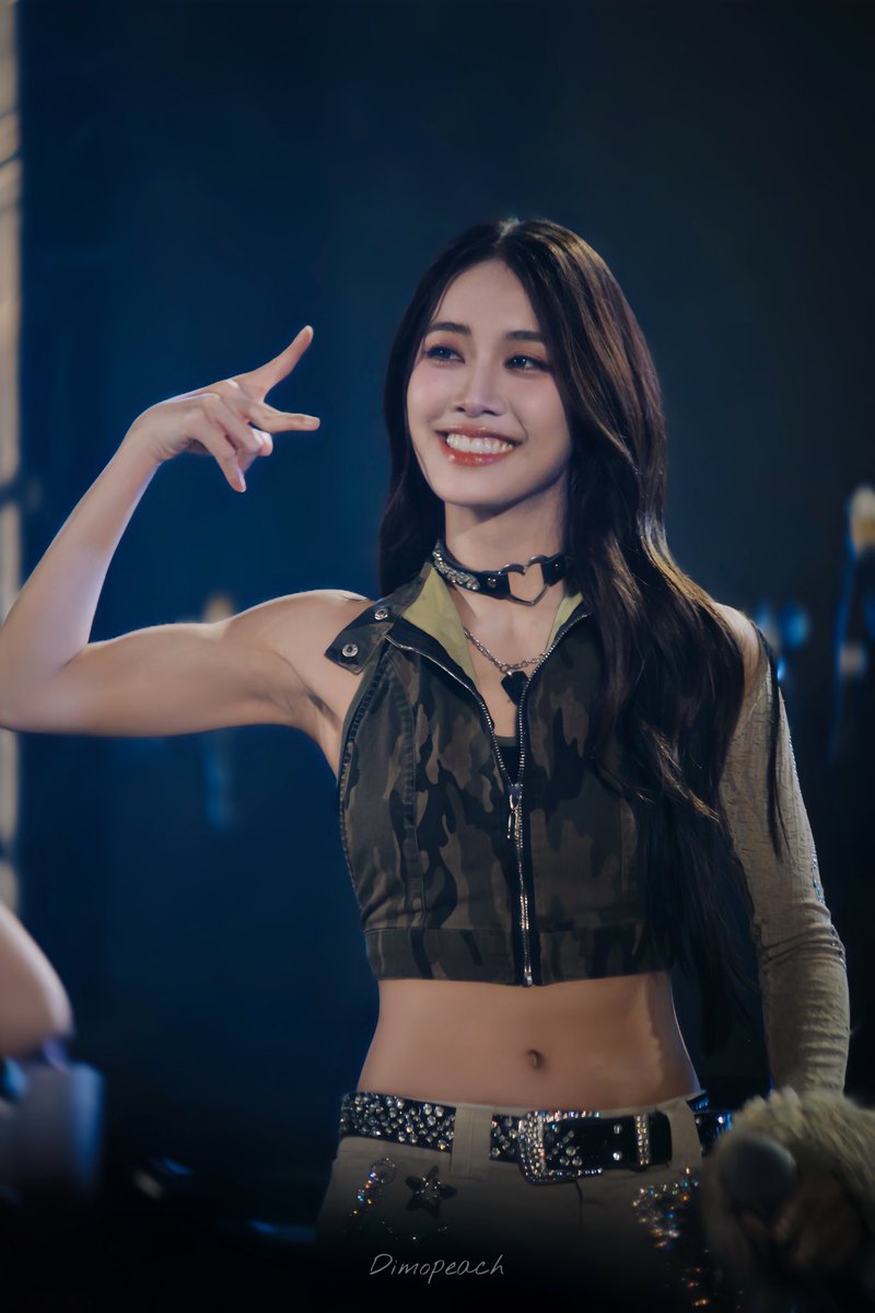 tiyapics's tweet image. หน้าคิตตี้ บอดี้มาเวลของแทร่มาก5555555555💪🏻