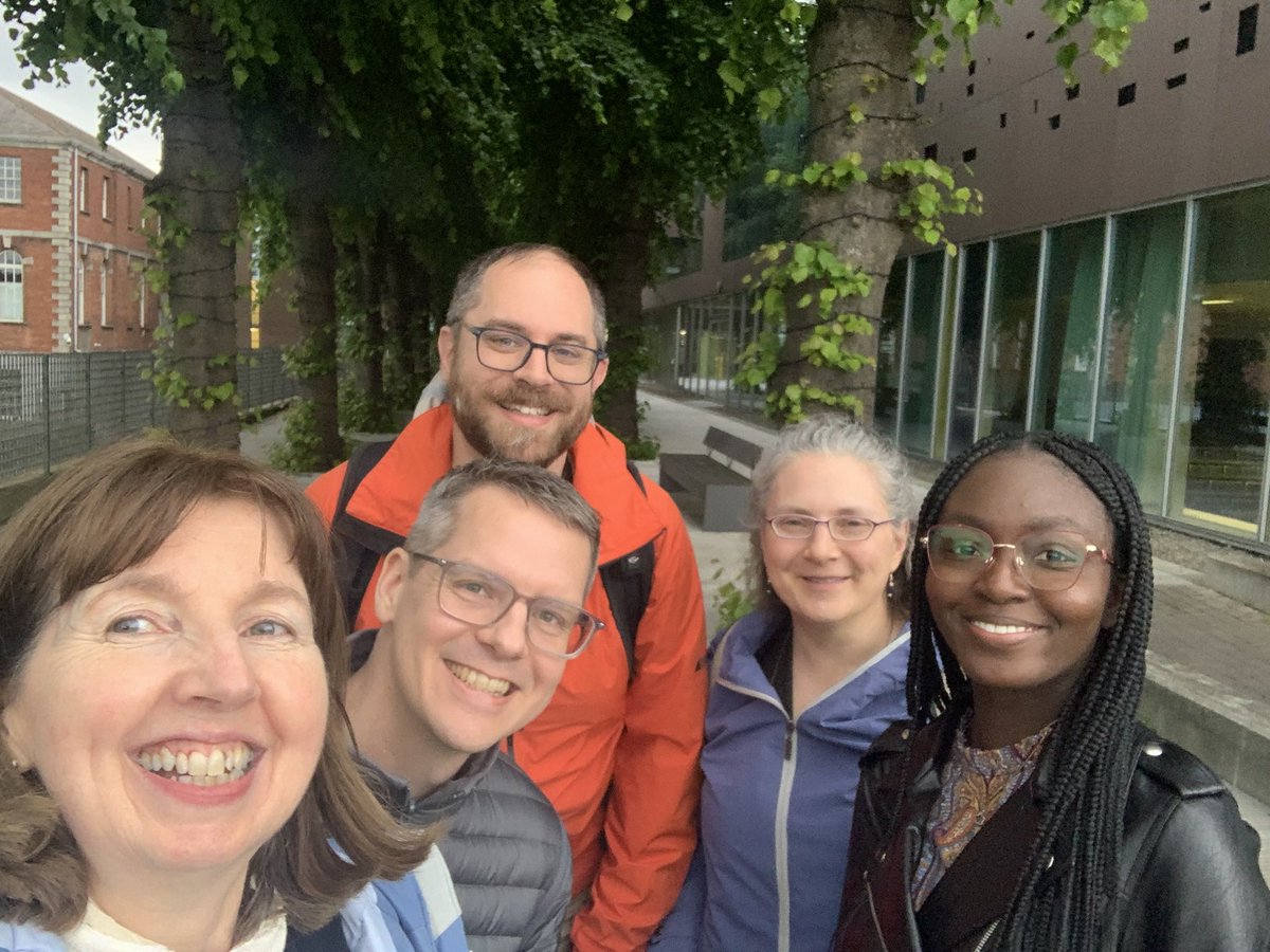RMurphyPhD's tweet photo. The enduring spirit of collegiality among #NIME9 https://t.co/dkcetQQxlA -when intl scholars stay back, help us tidy &amp; roll banners up! 🤗Thanks to all for searing &amp; sensitive insights on #musiced. We listened learned, let slip a silent tear, laughed &amp; were humbled. Til #NIME10🎶 https://t.co/MLSEnVpbsq