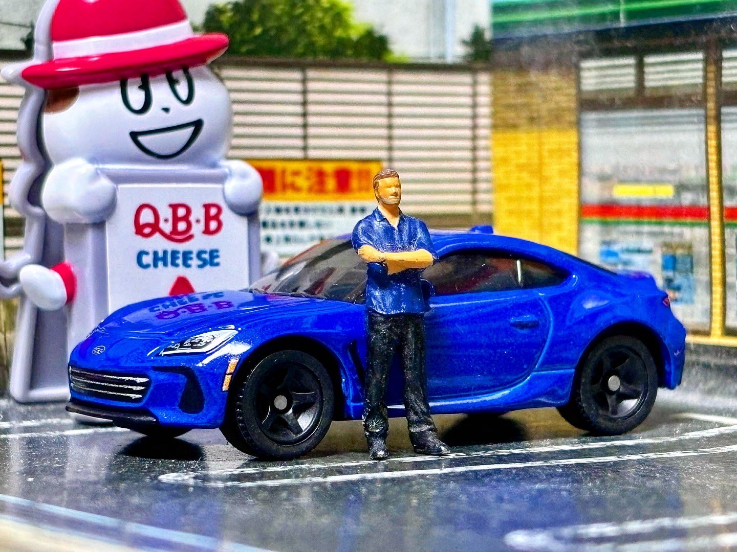 BRZメモ帳＆ミニカー 31cD1OUETeL._AC_SY200_QL15_.jpg
