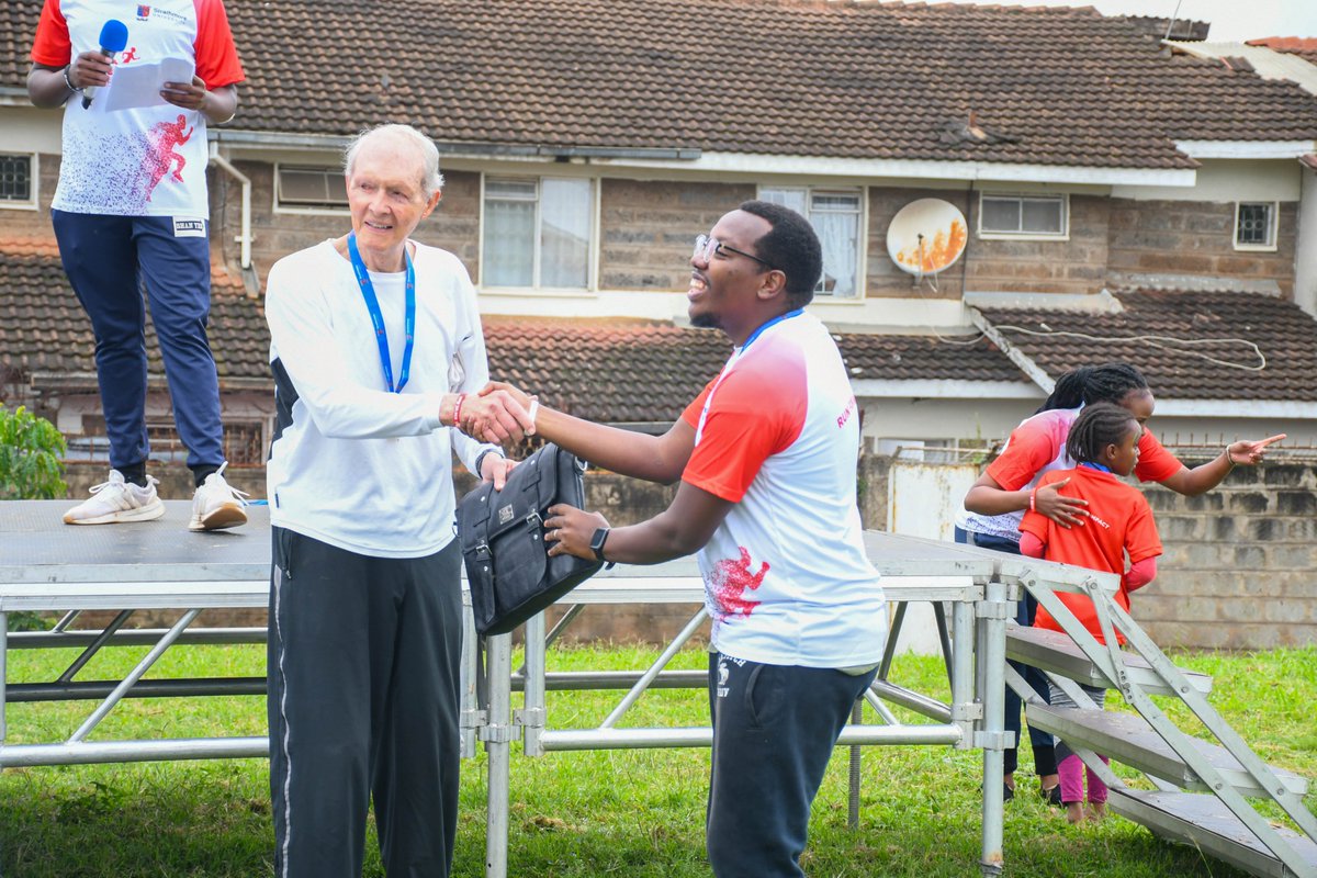 StrathU's tweet photo. From the youngest to the oldest, we dashed, not just to beat our personal bests, but also to conquer together as a family — all for a noble cause we celebrated.🎉🏃

Check out Prof. David Sperling, 80+years and still zooming like a champ!📸🏃

#VCRun #Run4Impact https://t.co/Tr8ARtJ2VJ