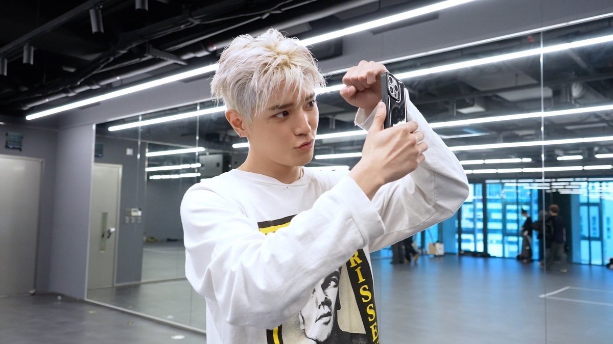 NCTsmtown tweet picture