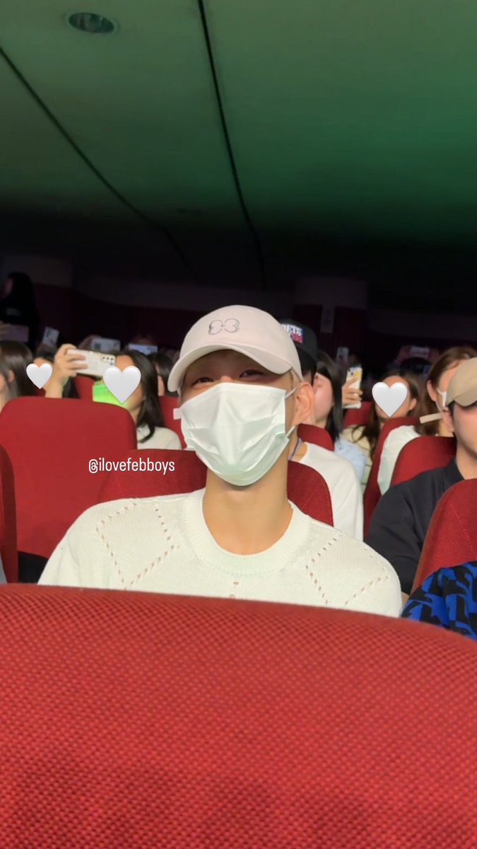 ilovefebboys's tweet photo. #정우 와 함께하는 도영 콘서트 240525 https://t.co/RRlEpWN7Yy