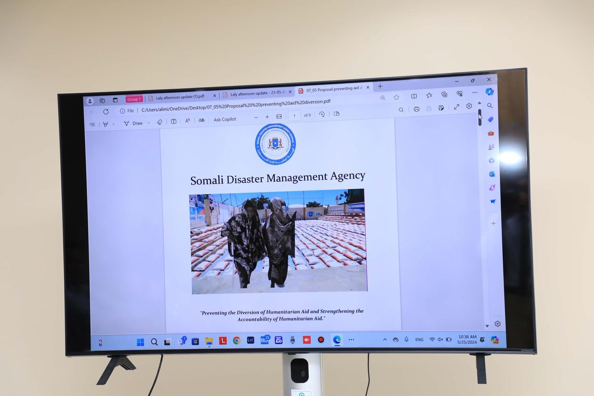 SoDMA_Somalia's tweet photo. 1/2. Commissioner @MahamuudMoallim led a meeting to expedite agency work and ensure smooth operation of departments. The meeting discussed agency alerts and warnings, as well as the development and disappearance of Tropical #Cyclonelaly in May 2024. https://t.co/c1P3J4MmO7