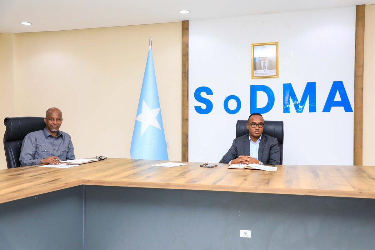 SoDMA_Somalia's tweet photo. 1/2. Commissioner @MahamuudMoallim led a meeting to expedite agency work and ensure smooth operation of departments. The meeting discussed agency alerts and warnings, as well as the development and disappearance of Tropical #Cyclonelaly in May 2024. https://t.co/c1P3J4MmO7