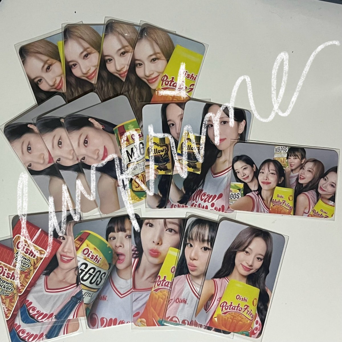 luvprime_'s tweet photo. TWICE x OISHI SNACTACKULAR FANMEET 

@dependonhyo and I will be giving away these freebies, and one surprise sumthin 🤭 on June 1, 2024.

1:1 or trade for any minayeon freebies
Location : TBA on fanmeet day :>

Pls like and retweet this post nalang din po. Thanks!! https://t.co/zMdlJwPw57