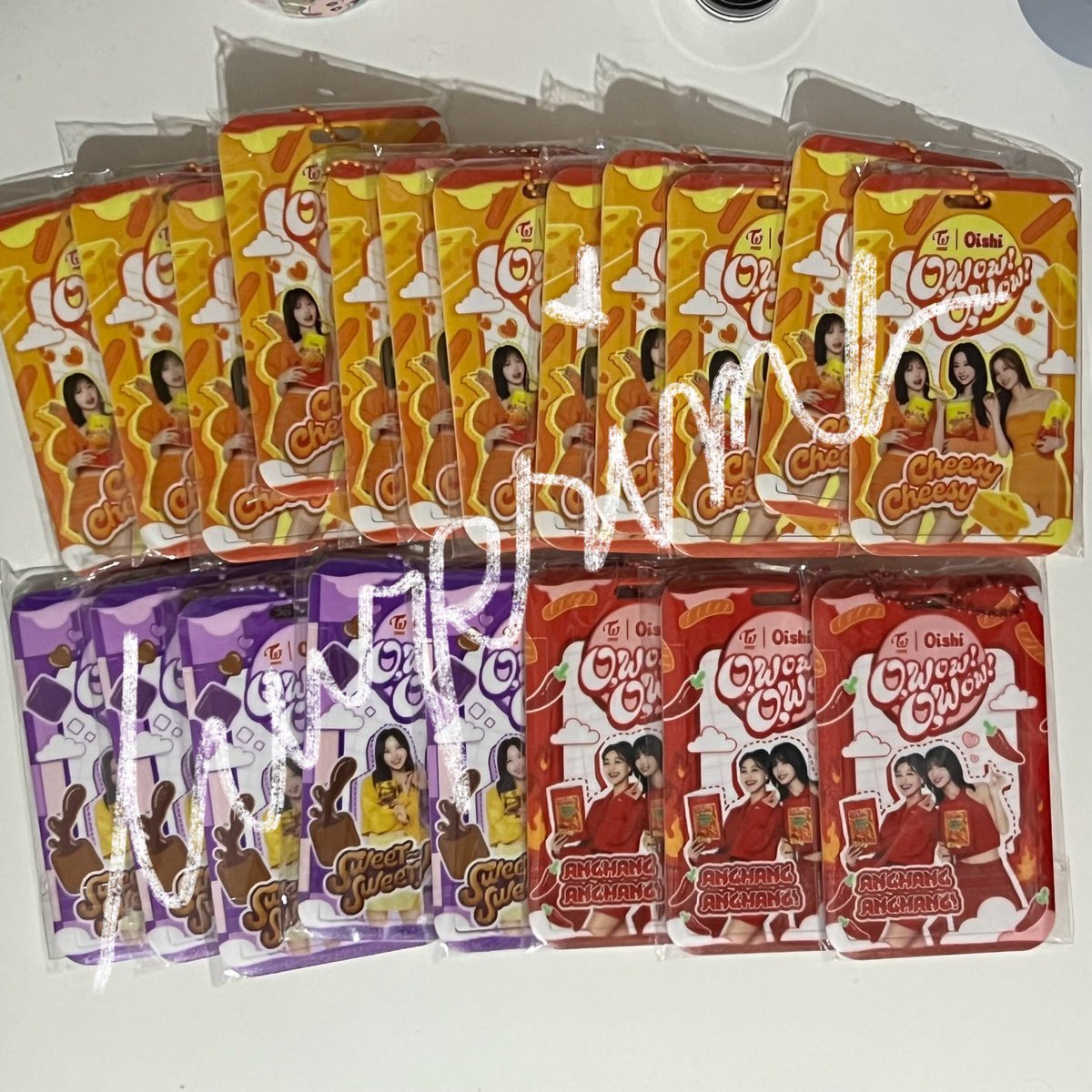 luvprime_'s tweet photo. TWICE x OISHI SNACTACKULAR FANMEET 

@dependonhyo and I will be giving away these freebies, and one surprise sumthin 🤭 on June 1, 2024.

1:1 or trade for any minayeon freebies
Location : TBA on fanmeet day :>

Pls like and retweet this post nalang din po. Thanks!! https://t.co/zMdlJwPw57