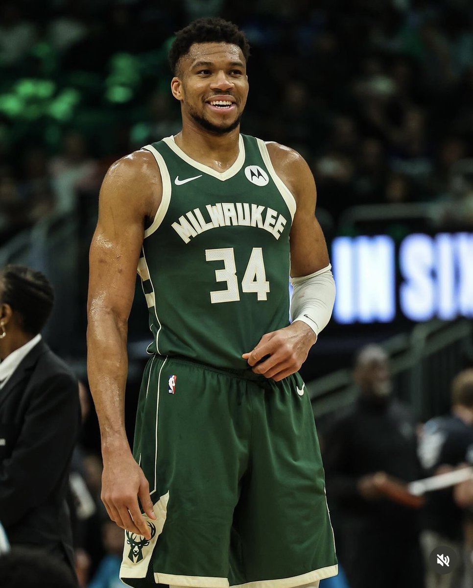 Giannis Antetokounmpo: 'Eğer satmayı düşünürlerse, Panathinaikos veya Olympiacos'u satın almak isterim.'