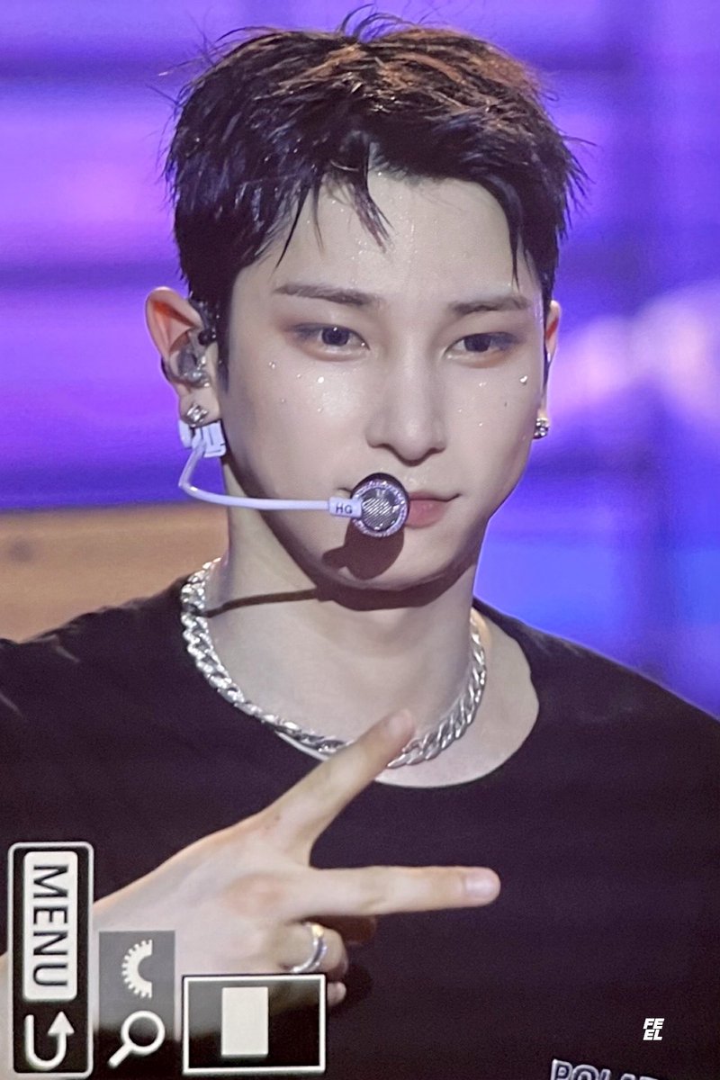 느낌 tweet media
