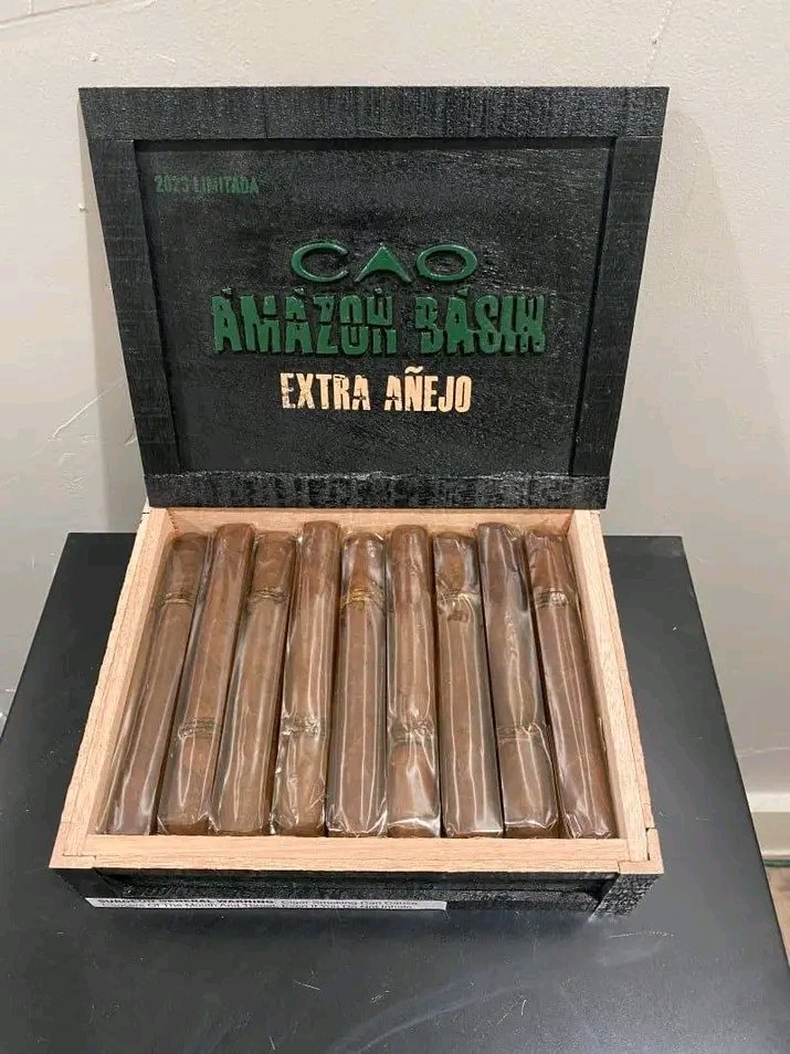 CAO Amazon basin extra anejo.
Available good price.
Inbox for more details ✅