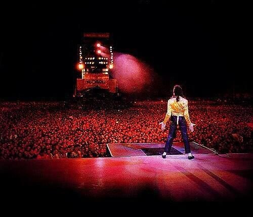 jamster83's tweet photo. Michael Jackson did all this organically and without social media 👑 https://t.co/mMNy1hKHLT