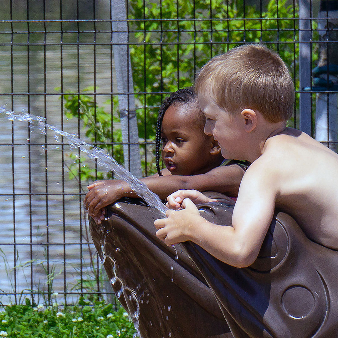 ToledoOutdoors's tweet photo. It's Opening Play weekend at Glass City Metropark. The Mini Maumee and all the play areas are now open for the season. https://t.co/QYBeTJPOnU