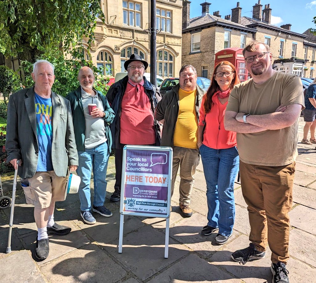 𝗠𝗔𝗬'𝗦 𝗖𝗢𝗨𝗡𝗖𝗜𝗟𝗟𝗢𝗥 𝗦𝗨𝗥𝗚𝗘𝗥𝗬

😎 Busy surgery in the sunshine today.

💬 Chats and casework take up on overgrown vegetation, bench repairs, dodgy landlords/builders, leisure centres and pavements.

👌🏼 Thanks to everyone that popped by.
#ForGlossop #ForYou