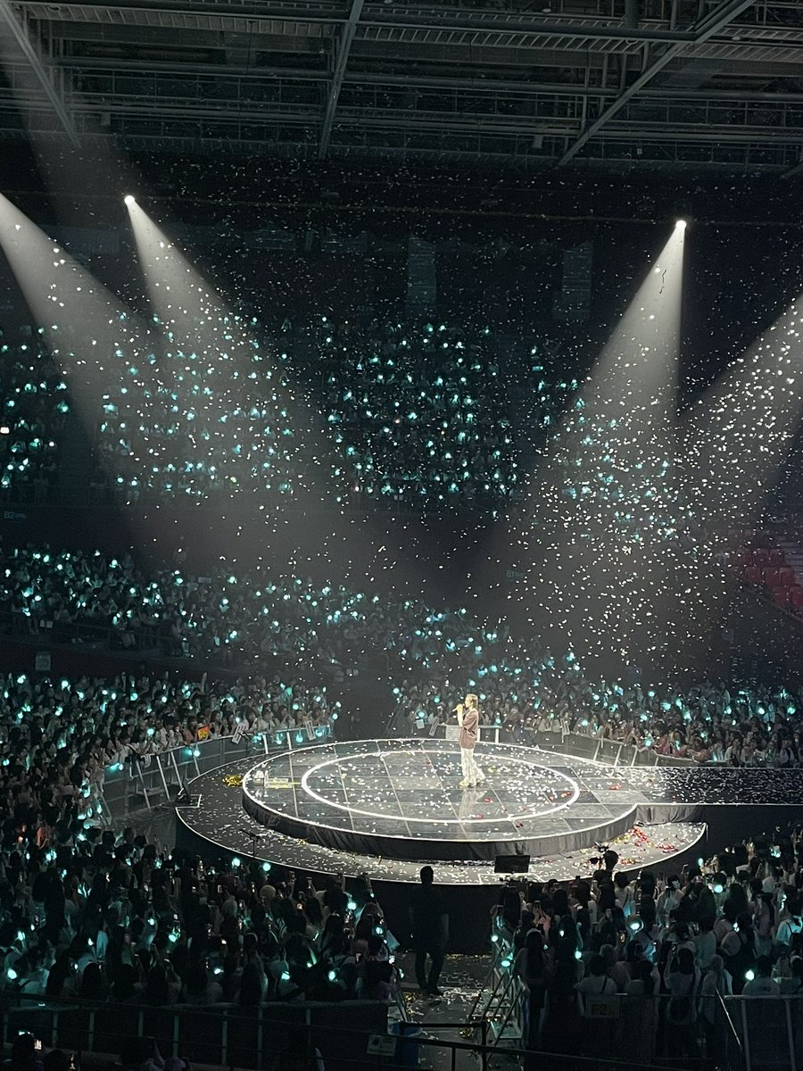 indiesh2o's tweet photo. we are so proud of you, junmyeon! https://t.co/N5XnYCLxI6