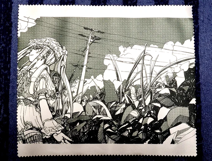 明日から頒布の、スマートフォンクリーナー用ファイバークロスです。めがね拭きにも
#COMITIA148 #コミティア148 