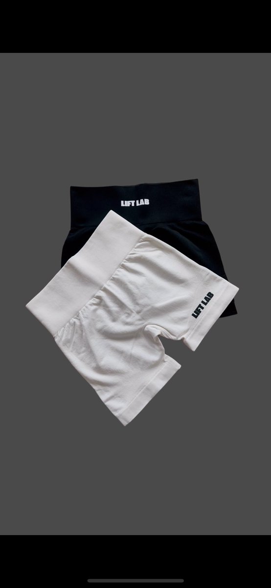 Liftlabuk's tweet photo. Seamless. Stylish. Sweat-wicking. The perfect combination for your next workout. #LIFTLAB https://t.co/nD292jJyQ2