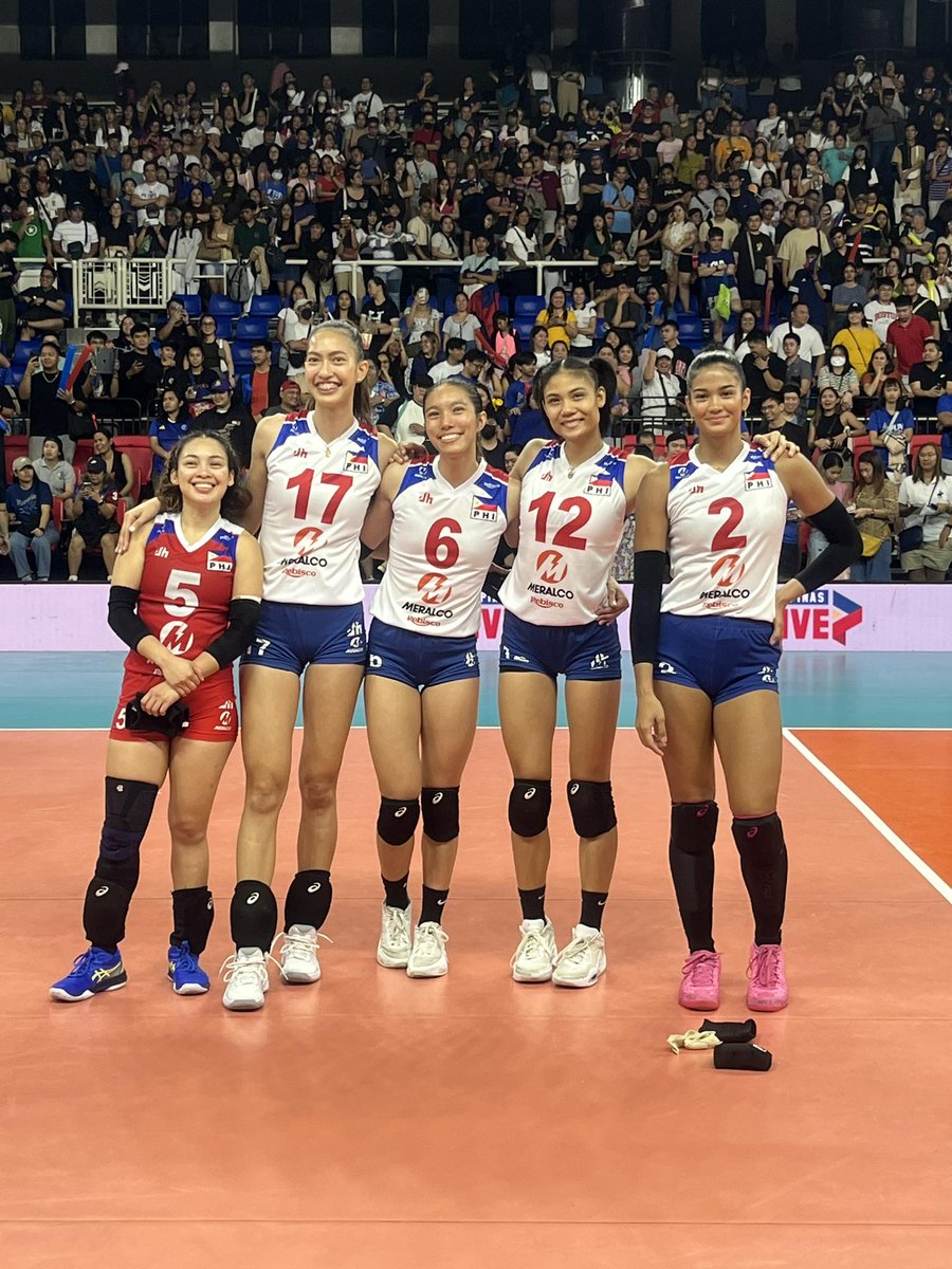 AnimoPexers's tweet photo. From DLSU to the world. 💚🏹 #AVCChallengeCup2024 https://t.co/LPFvw97X5z