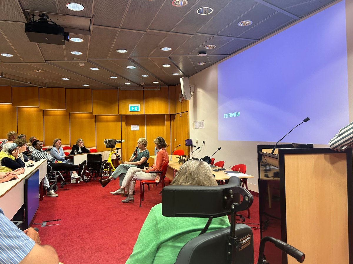 De rest van deze Patiëntendag had verschillende leerzame maar vooral leuke en interactieve workshops op de planning✨️ Zie hier wat foto's voor een sfeerimpressie: