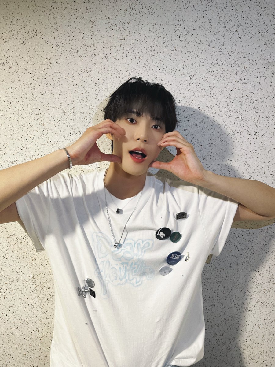NCT tweet media