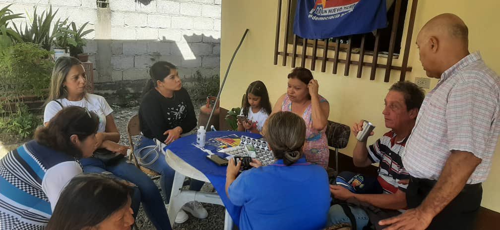 trujillo_unt's tweet photo. Sumando voluntades desde #Boconó #Trujillo 

¡Viene un nuevo tiempo para Venezuela! 🇻🇪 https://t.co/crho20qj3X