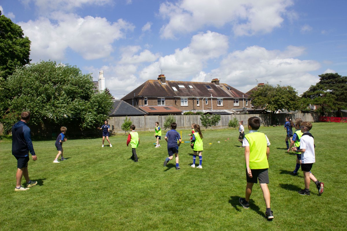 We were delighted to welcome Year 5 pupils from @arundelcofe for a day filled with activities, team building, and learning. Our children loved making new friends, and we hope pupils of Arundel C of E got to experience what life is like at LPW. #LPW #LancingPrepWorthing