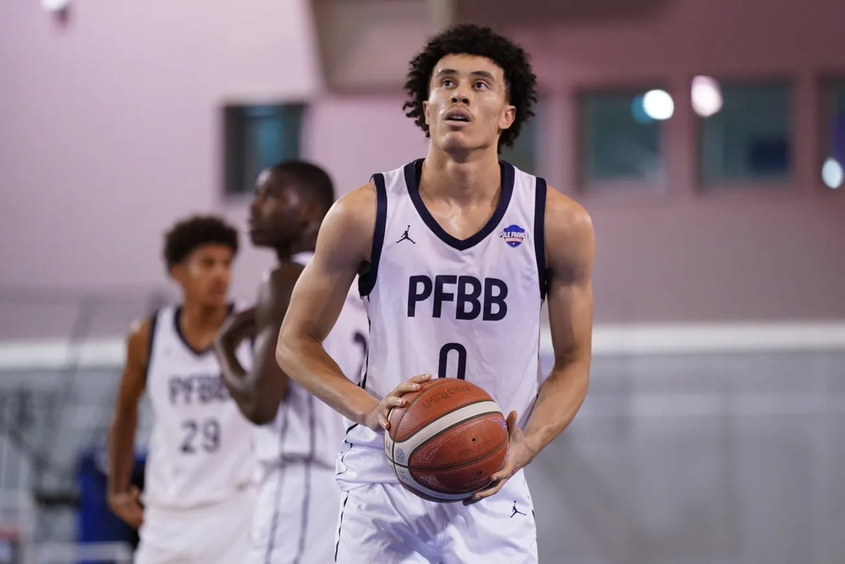 Basket_Infos's tweet photo. NOLAN TRAORE envoie l'INSEP en finale de l'ANGT en martyrisant le Barça 🤯

🔥 45 PTS 
🔥 14/22 FG
🔥 4/8 3-PTS
🔥 6 RBS
🔥 9 AST

Beaucoup trop fort... https://t.co/J7ydXl81sO