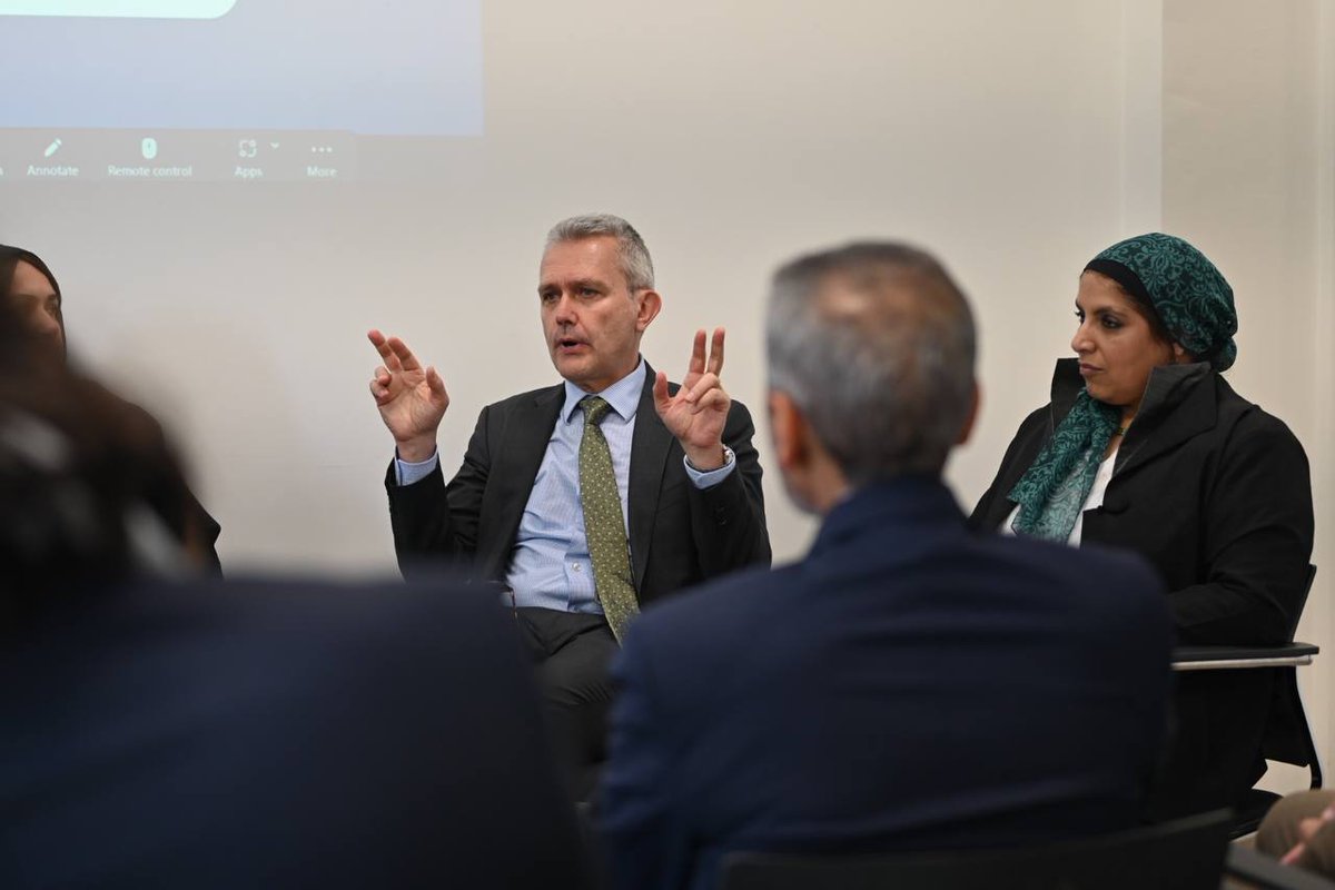 'Don't militarise healthcare facilities. Do not give warring parties an excuse to attack your healthcare facilities.' - Dr Rick Brennan, @IFMSA x @WISHQatar #WHA77SideEvent on 'Targeting of Health Systems During Armed Conflict' #WHA77 #YouthDelegate