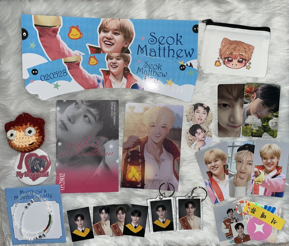 mautchalatte's tweet photo. thank you so much @seokmatthewph for organizing this amazing event! matthew is so loved ๐ซถ thank you too to all zeroses who gave out their freebies, they're all so pretty and well-made! ๐ฉท
#MatthewsMovingCastle #HowlTthewDay https://t.co/5NS933AIBW