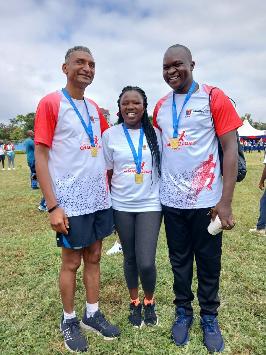 VerahOmwocha's tweet photo. Even us we #Run4Impact 
Well done, Daktari @VinceOgutu #StrathmoreUniversity 
@StrathU #VCRun @gabriedinda https://t.co/LN5h0Wcj5g