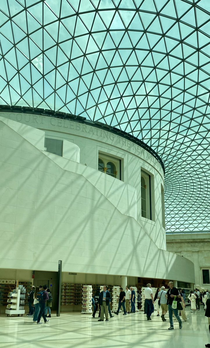 TRempel604's tweet photo. @britishmuseum Benugo’s lined up was chaotic and no system at all. Customers were not given a receipt. This Asian lady tried to grab my latte. Good thing I had a receipt to show. #london #BritishMuseum #VisitLondon #CustomerFeedback #Benugo https://t.co/YJJgf19oAe